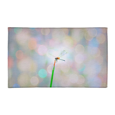 Tapis gris / rose en libellule et lumières Chenille