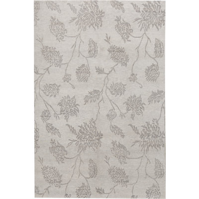 Hand-Knotted High-Quality Beige Area Rug