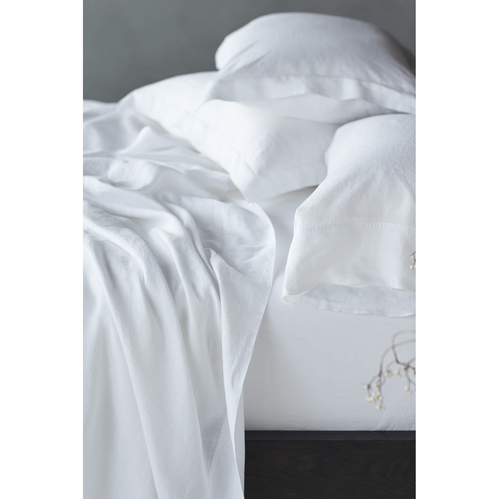 Organic Relaxed Belgian Flax Linen Standard Sheet Set, Alpine White, King Sheet Set with 2 Pillowcases