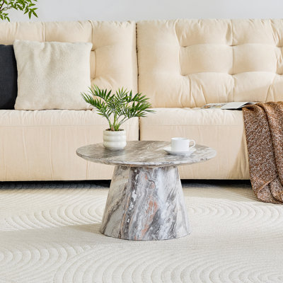 Table basse circulaire gris en fibres à densité moyenne texturée - diamètre 23,6 pouces, hauteur 13,7 pouces, placage texturé gris, texture délicate, adaptable à un plateau de table circulaire.