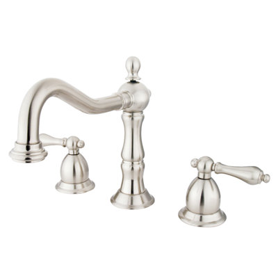 Baltimore Widespread Bathroom Faucet with Drain Assembly