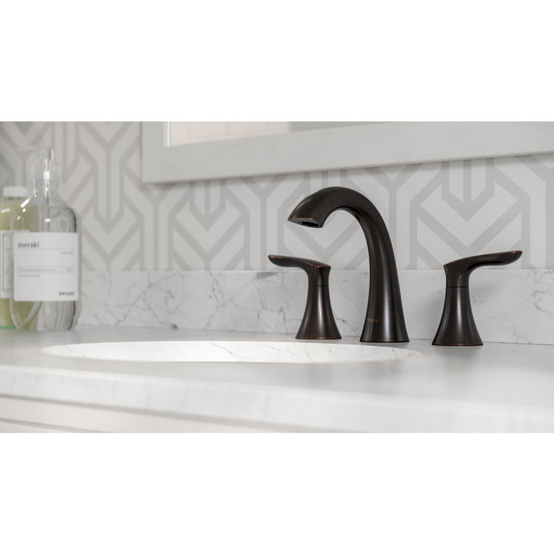 Weller Centerset Bathroom Faucet with Drain Assembly, Tuscan Bronze