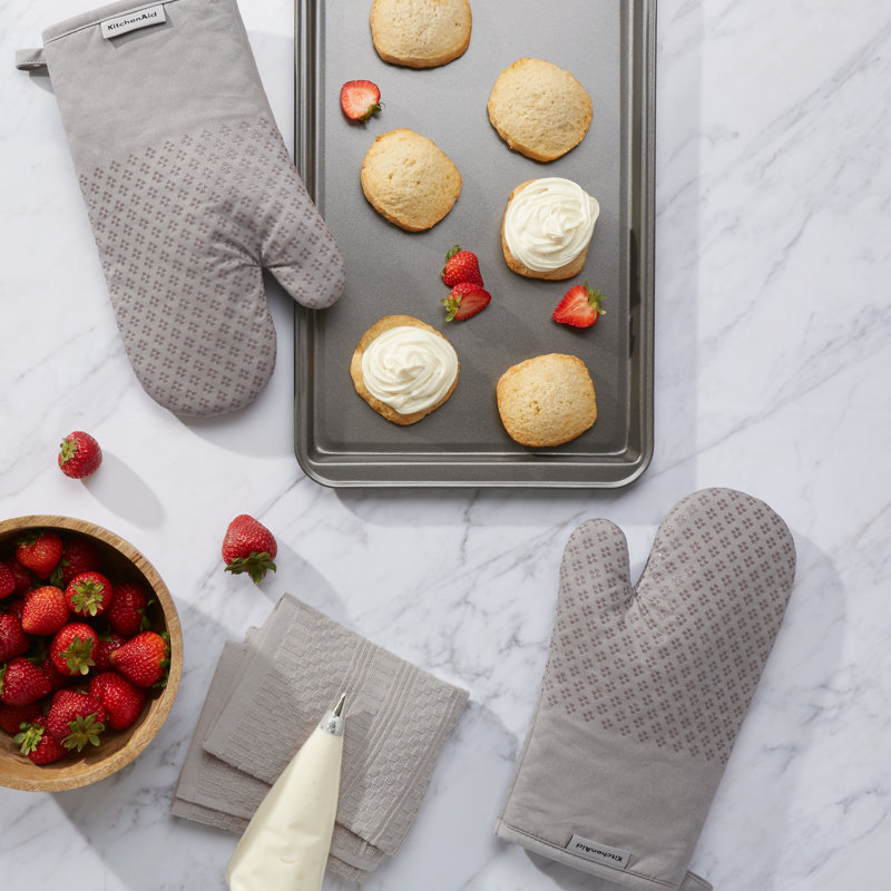 KitchenAid Asteroid Solid Textured Oven Mitt, Gray