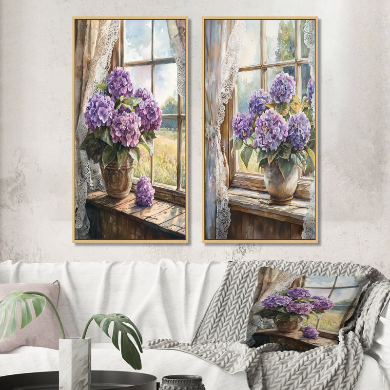 Hydrangeas par la ferme fenêtre I - impressions sur toile florales 2 panneaux, Cadre crème crème, H 40 po x l 41 po