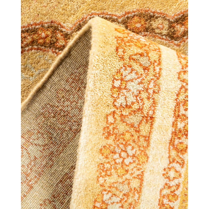 Classic One-of-a-Kind 4' 1" X 6' 4" Hand Knotted Area Rug
