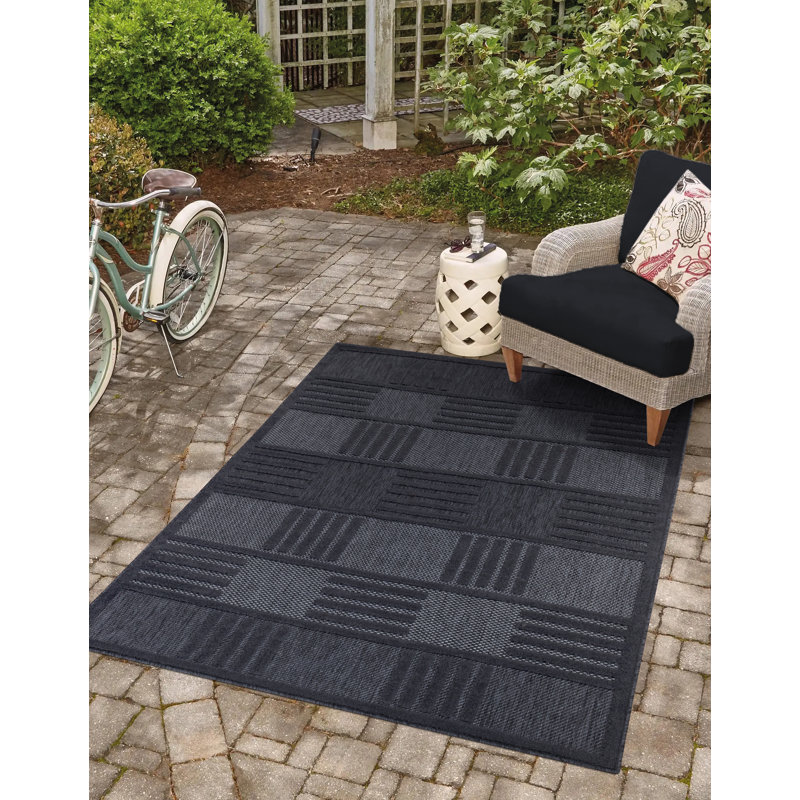 Ekene Indoor / Outdoor Area Rug, Rectangle 60 x 110cm