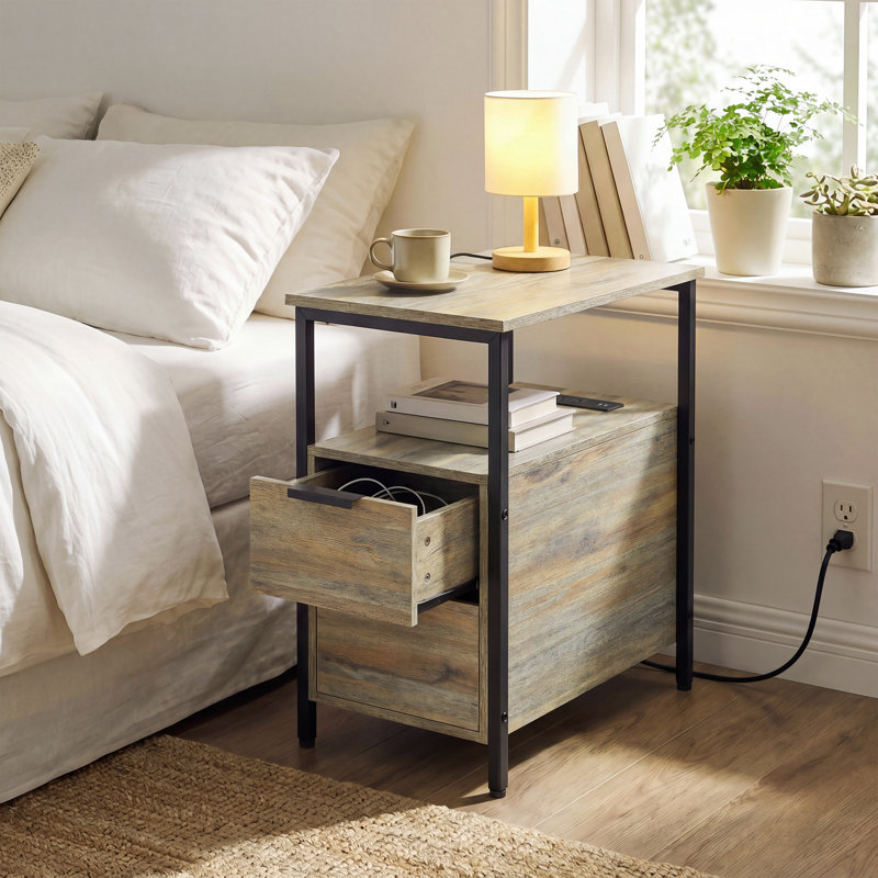 Table d'appoint avec station de charge, Chêne