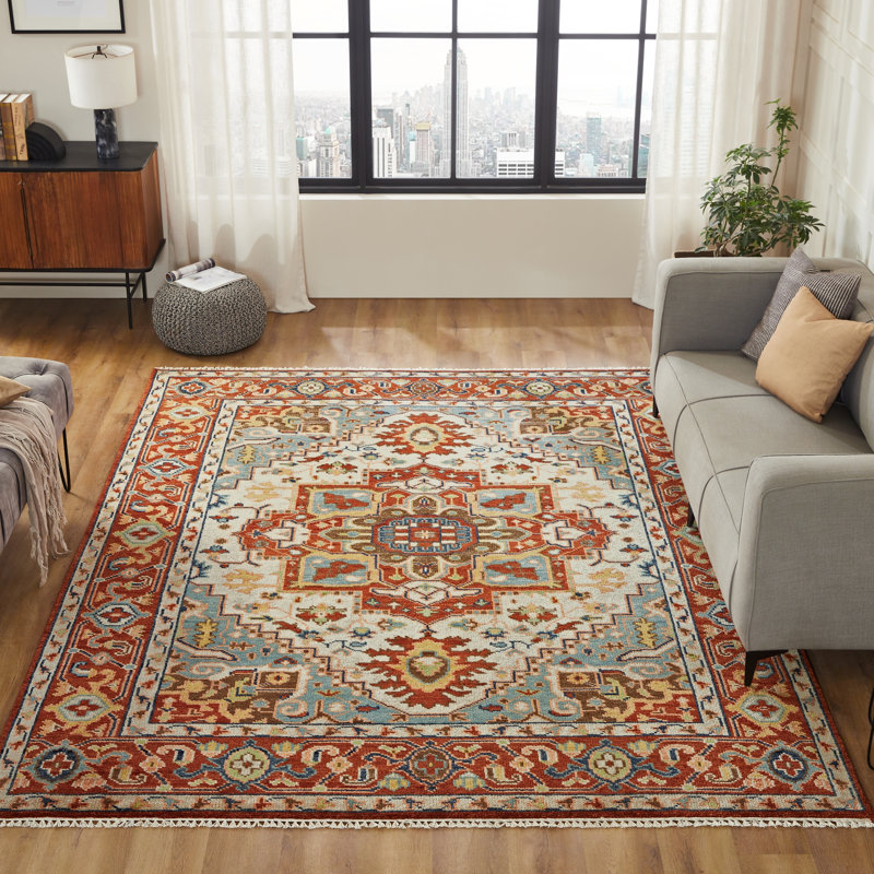 Serapi Heritage Hand-Knotted Wool Medallion Area Rug in Red, Ivory/Red, Rectangle 9' x 12'