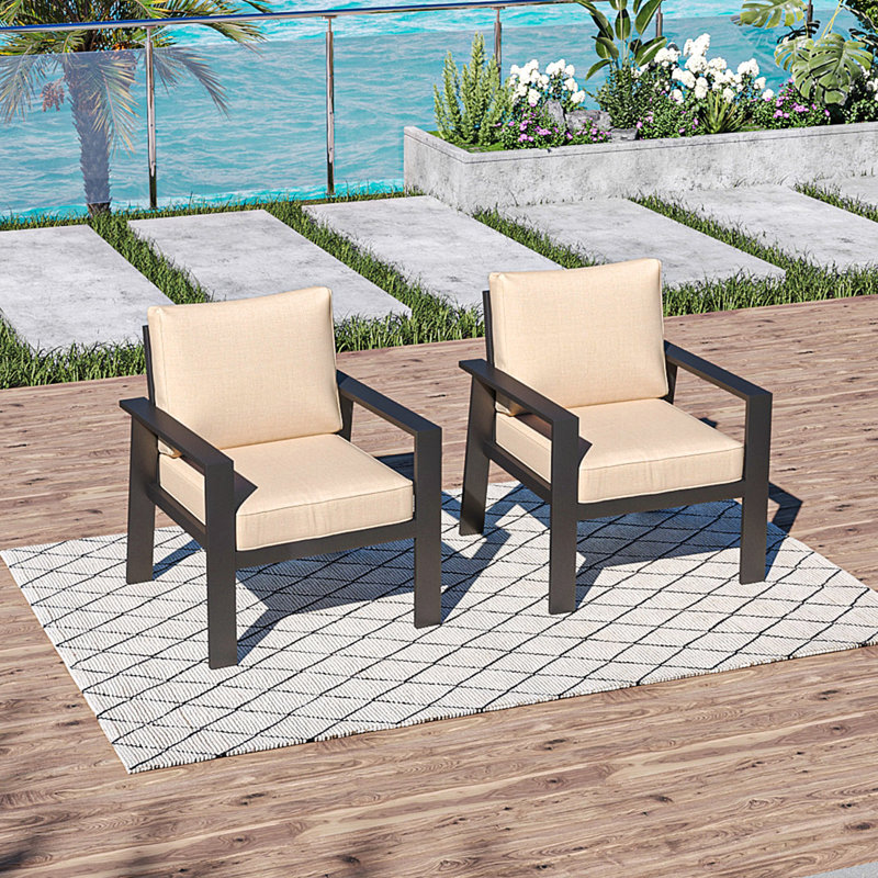 Elet Outdoor Lounge Chair