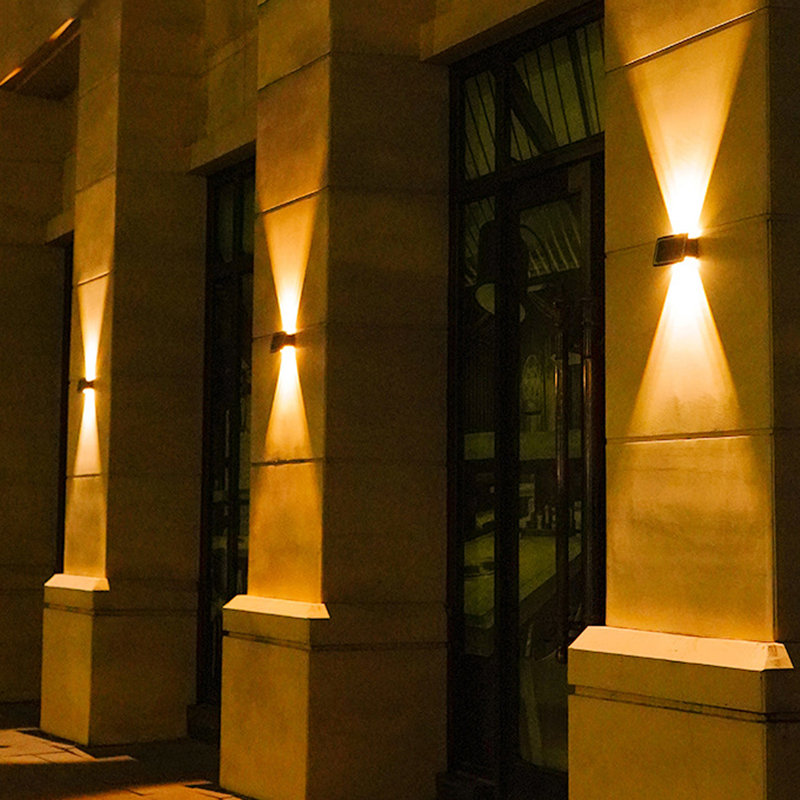 Keizer LED Wall Light, Yellow