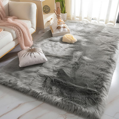 Faux Sheepskin Indoor Rug