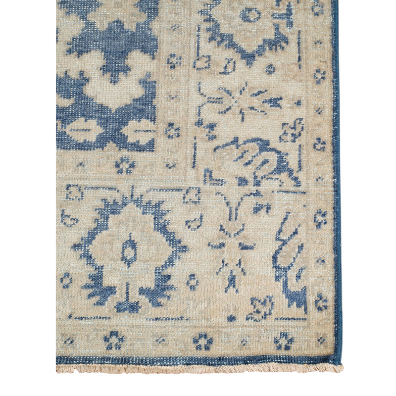 Ainsley Lake Blue Hand-Knotted Wool Blend Area Rug 2'x3'