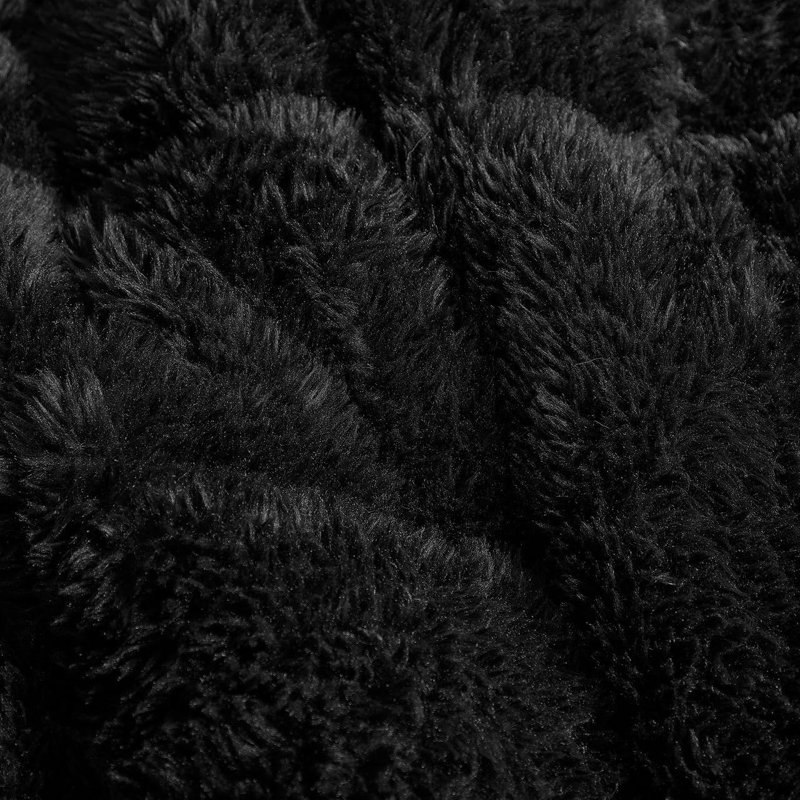 Alaskan Winters Coma Inducer Oversized Comforter, Queen Comforter, Black
