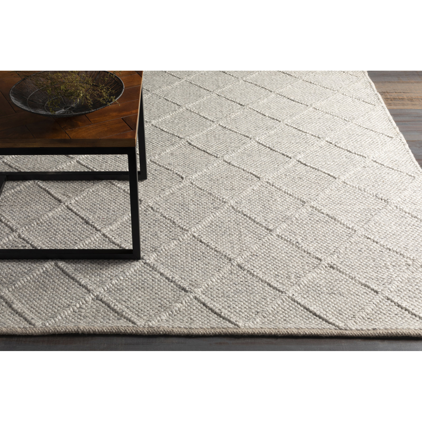 White Flatweave Geometric Rug, Rectangle 2' x 3'