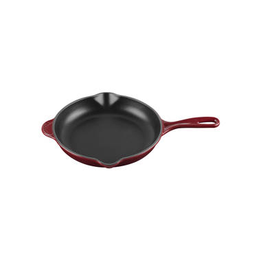 Le Creuset Signature Cast-Iron Round Dutch Oven – daniellewalkerenterprises