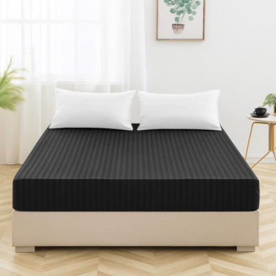 Shaneca Microfiber Machine Woven Fitted Sheet