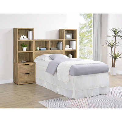 3 chambres simples avec tête de lit bibliothèque, tables de chevet avec tiroirs sécurisés et charge, finition manguier, design contemporain