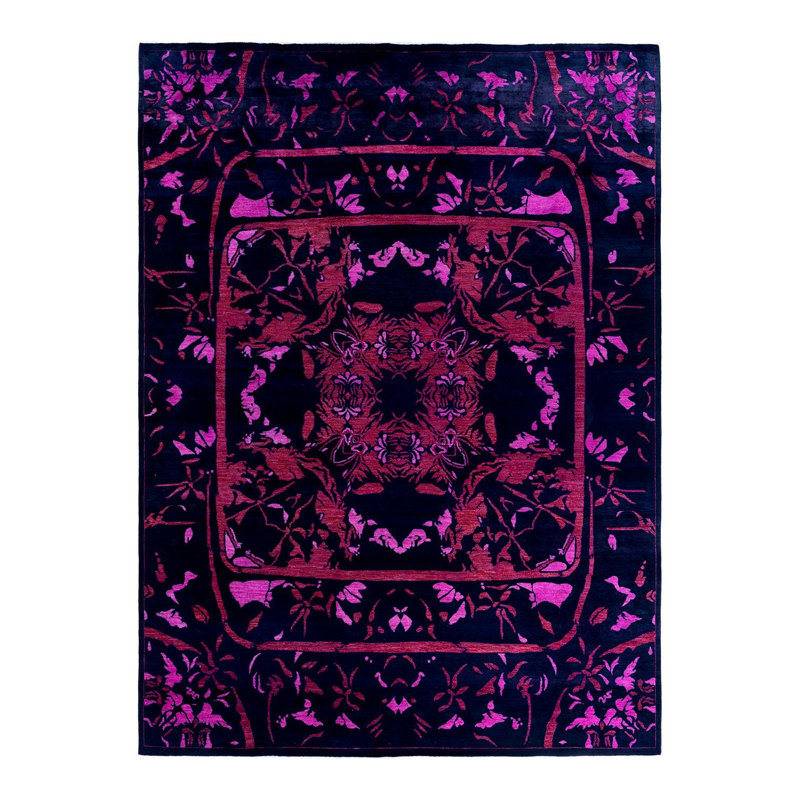Tapis noir / rose / rouge sur mesure 9 pi 10 po x 13 pi 6 po Overyed