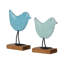 Figurines et sculptures d'oiseaux décoratifs en métal avec accents en relief et base en bois-109180280