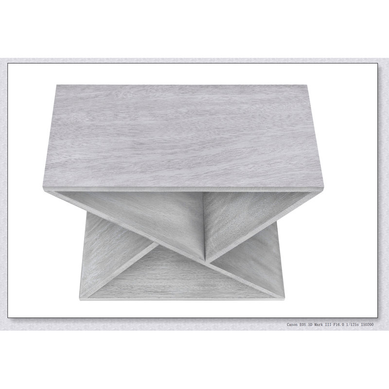 Table d'appoint contemporaine en placage gris délavé, parfaite pour les petits espaces dans les chambres et les salons
