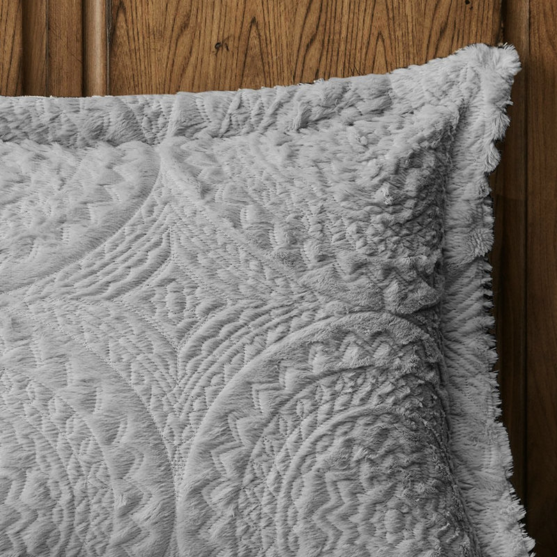 Édredon en fausse fourrure à motif médaillon brodé double / grand lit gris avec trait ultra doux et centre