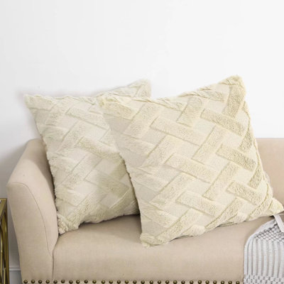 Collantes 18'' Throw Pillow Cover