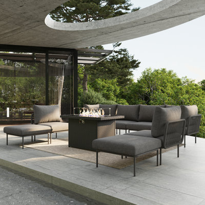 Ensemble de meubles de patio en aluminium 9 pièces Ebern Designs, canapé modulaire moderne avec table de foyer et coussin épais