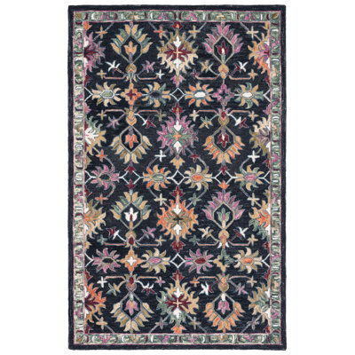 Hand Tufted Wool/Cotton Oriental Rug in Black/Pink
