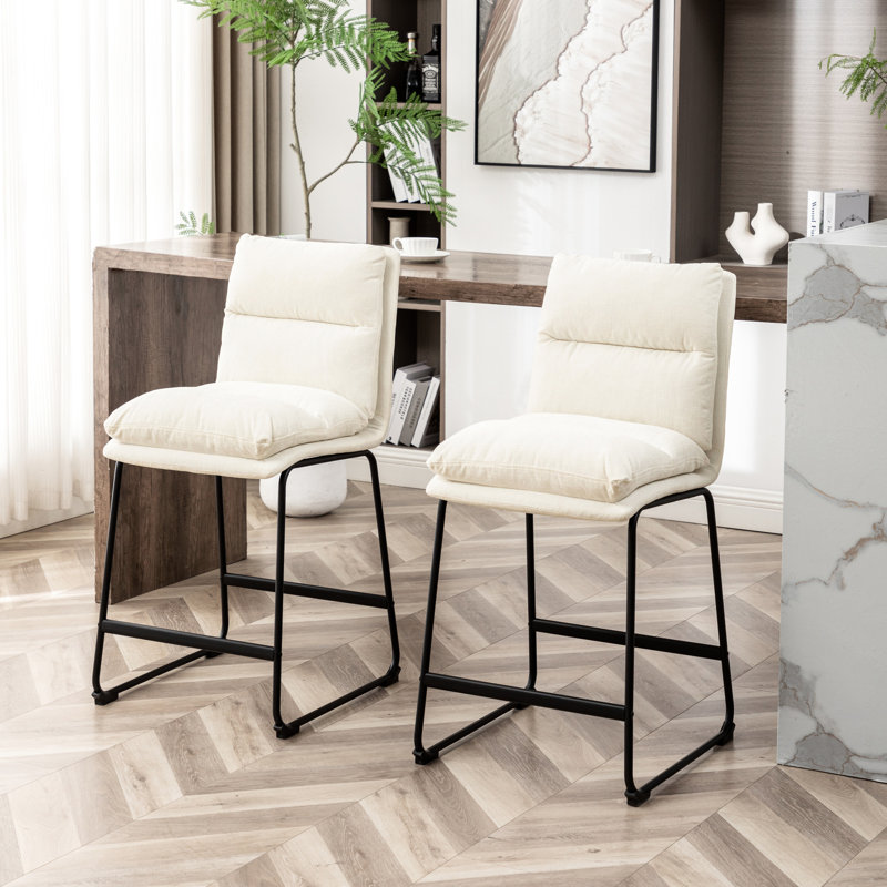 Chaises de salle à manger à hauteur de comptoir de 26 pouces avec 2 chaises rembourrées blanc vanille avec siège et dossier rembourrés pour plus de confort