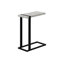 Table d'appoint polyvalente et contemporaine avec construction durable et attrait élégant
