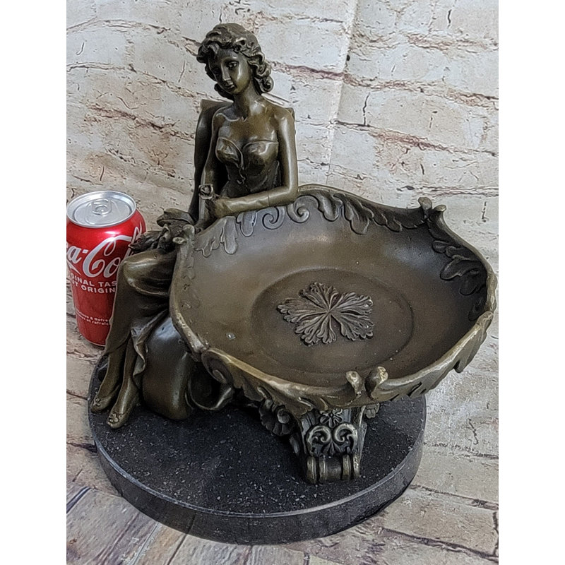 Figurine Art Noveau