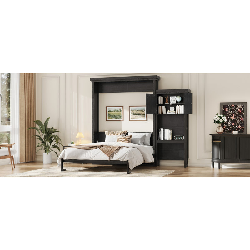 Lit escamotable avec plusieurs tablettes de rangement et décoration à persiennes