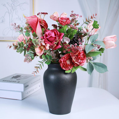 "La duchesse" - Arrangement floral de fausses fleurs dans un vase, fleurs artificielles pour les décorations de table