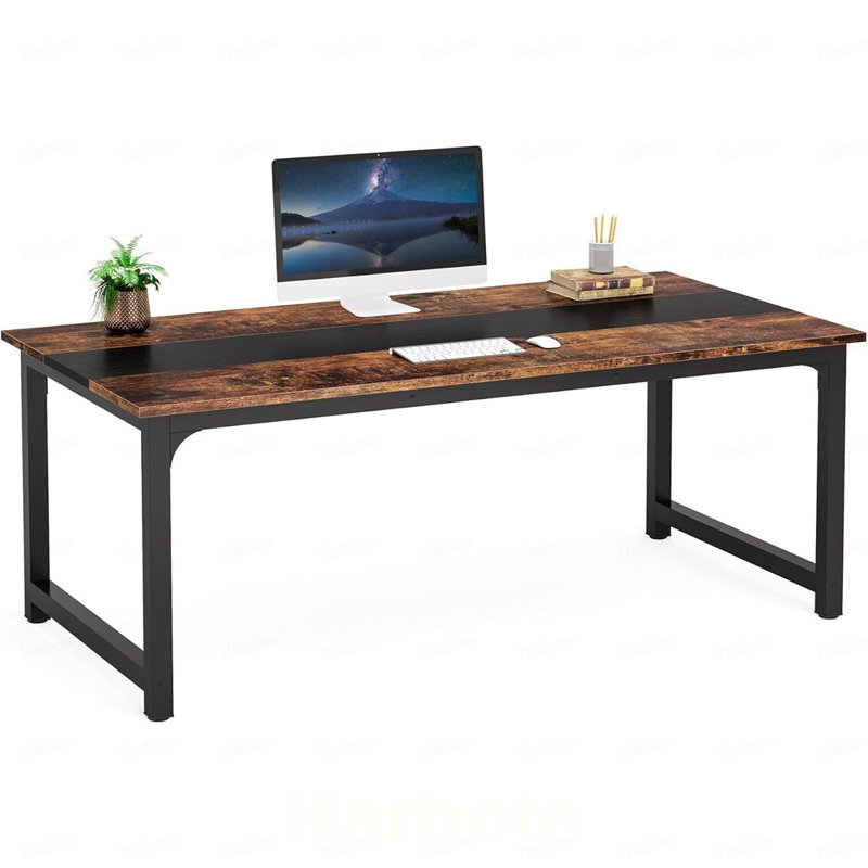 Grand bureau d'ordinateur moderne de 63 po pour bureau à domicile - Table d'écriture robuste avec structure en acier, poste de travail industriel avec bureau spacieux et pieds réglables