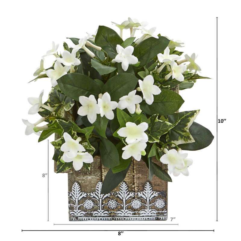 Arrangement de fleurs mélangé artificiel dans un pot de fleurs