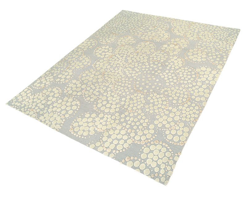 Effervescence Polka Dots Area Rug in Beige/Gray, Rectangle 3' x 5'