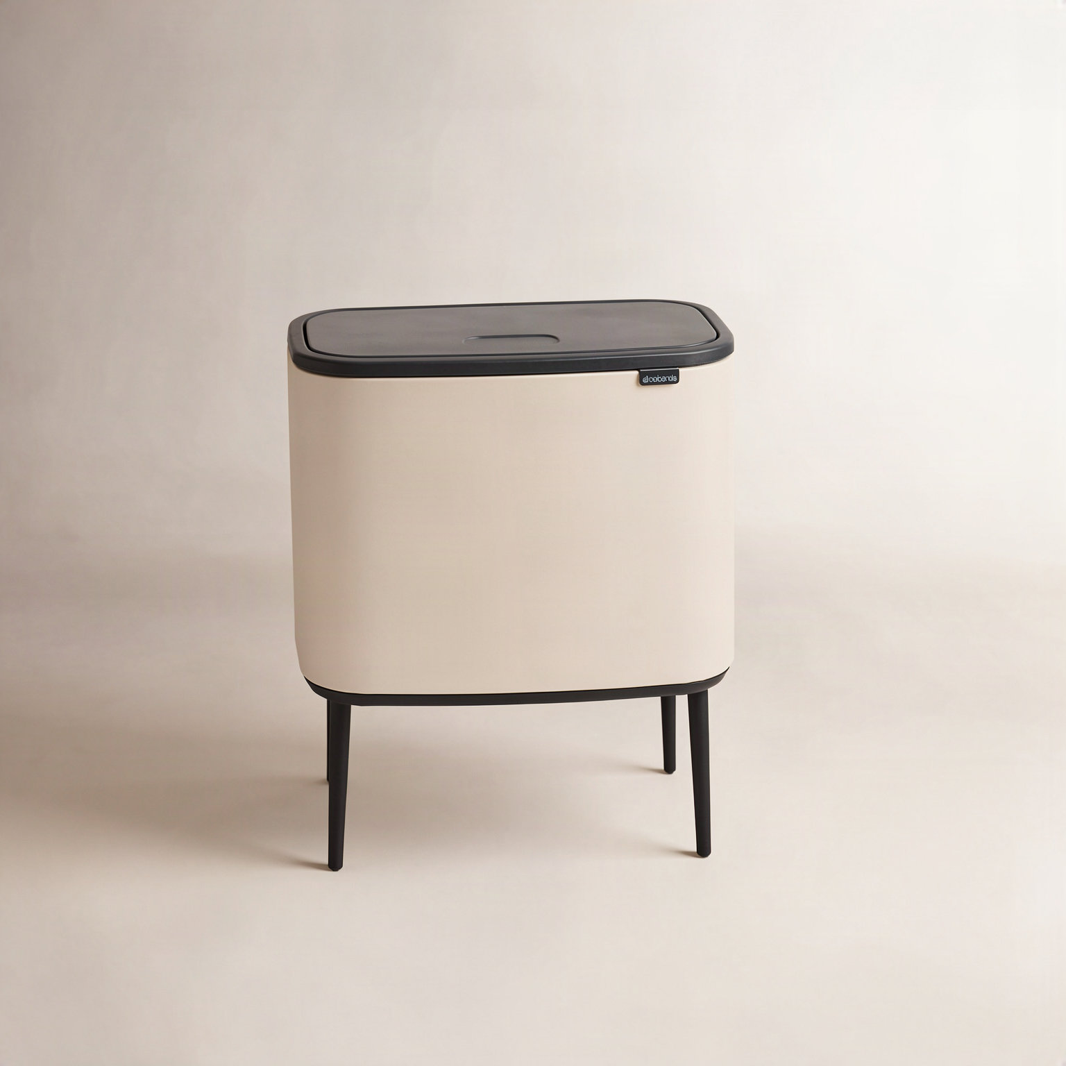 Brabantia Bo Touch Top Trash Can 9.5 Gallon, Metallic Gold
