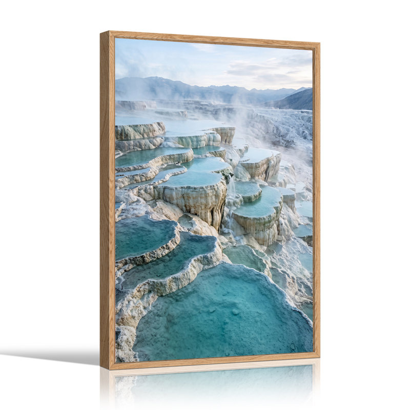 Toile blanche avec piscine turquoise et eau turquoise, H 48 po x l 32 po