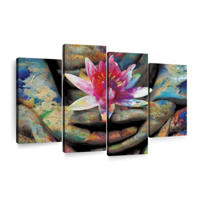 «Lotus Flower In Hand», reproduction sur toile