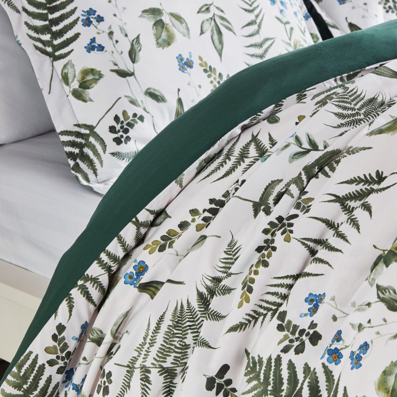 Green and White Floral Microfiber Full/Queen Duvet Cover Set