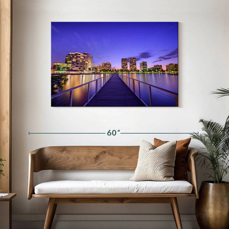 Nicci West Palm Beach, 30" H x 45" W