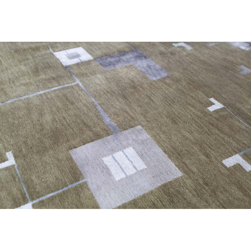 Hand Woven Wool Geometric Area Rug