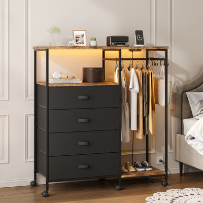 Commode 4 tiroirs avec support à vêtements et station de charge Lumina
