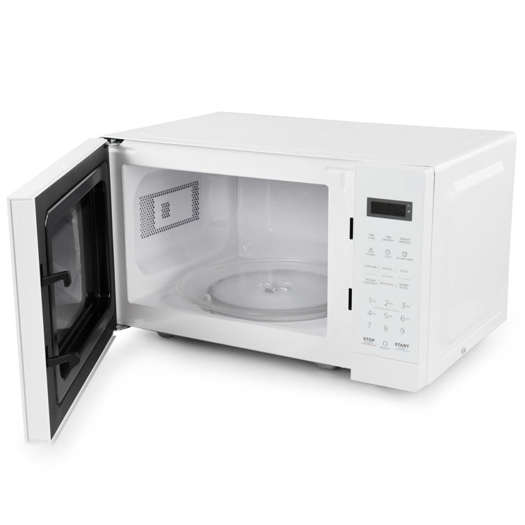 0.7 cu. ft. Countertop Small Microwave in White by BLACK+DECKER