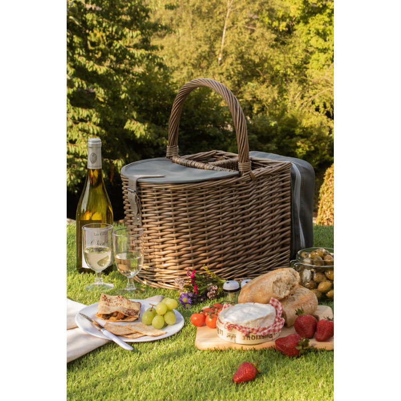 Wicker Beach 2 Bottle Chiller Picnic Hamper