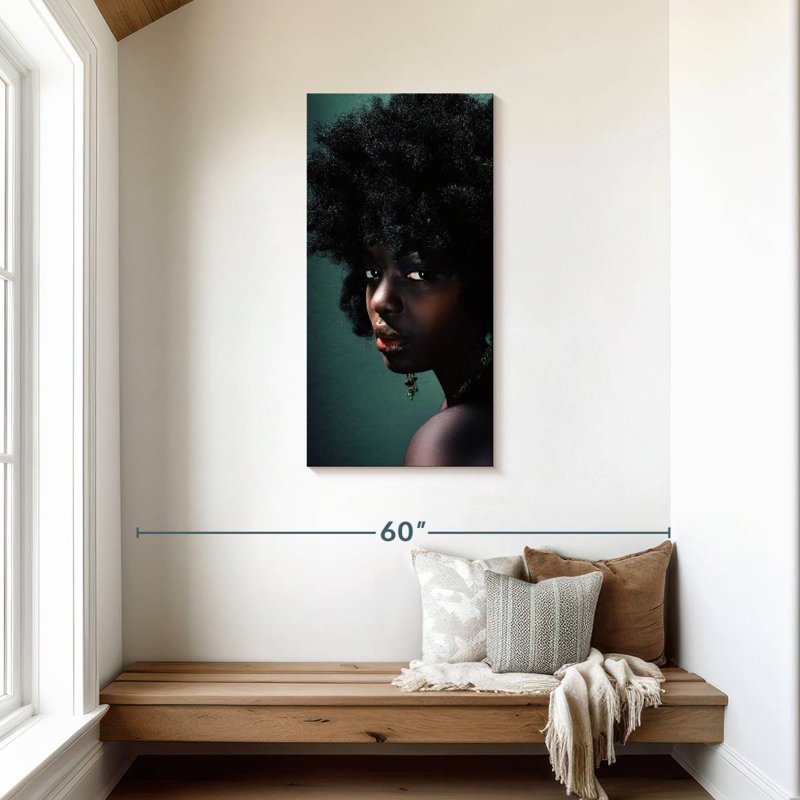 Portrait de femme mystérieuse, H 42 po x l 21 po