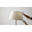Lampe sur pied de 63 po en bois avec abat-jour en lin, grande lampe sur pied avec accents en aluminium brossé doré pour le salon et la chambre à coucher