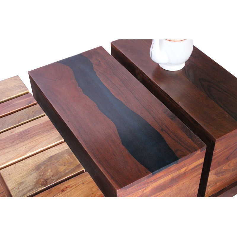 Table basse en bois massif