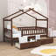 Lit en bois en forme de maison-88580469-88580471