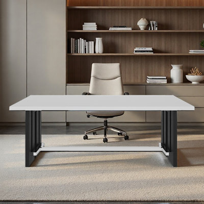 Long desk simple and integrated table white